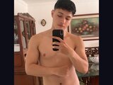 LiamAndrewz webcam jasminlive