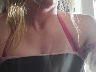 LucyIndasky xxx live